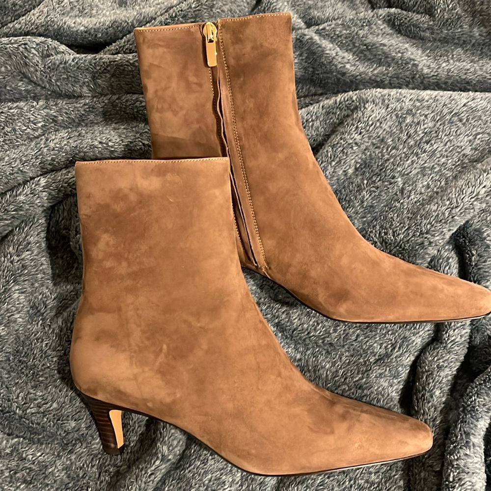 Ann Taylor suede kitten heel booties